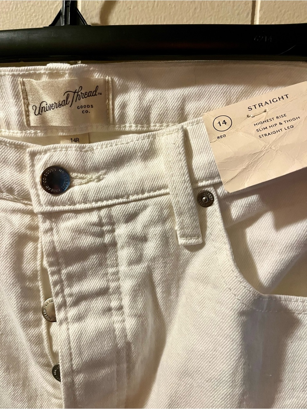 Universal Thread White Straight Crop Jeans